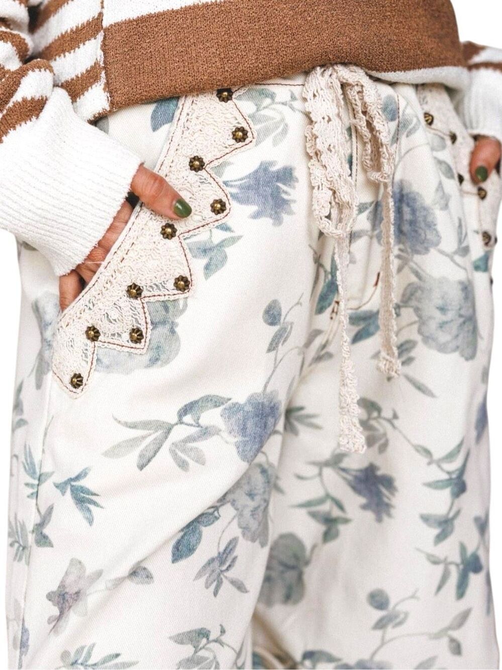 POL Cottagecore Floral Wide Leg Pants Boho Crochet Lace Studded Cotton Large - Picture 9 of 15